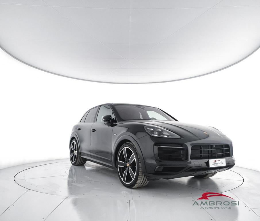 Porsche Cayenne 3.0 e-hybrid tiptronic