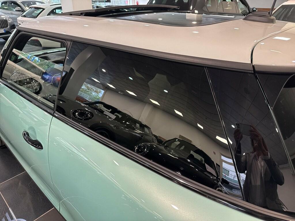 Mini Mini Cooper 3p 1.5 C Favoured auto