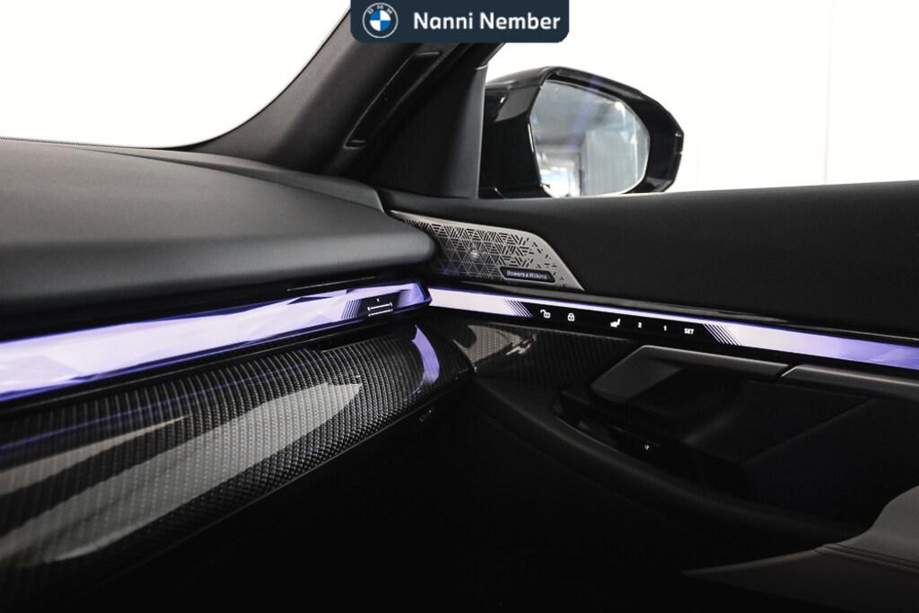 BMW M5 Touring 4.4 727cv auto