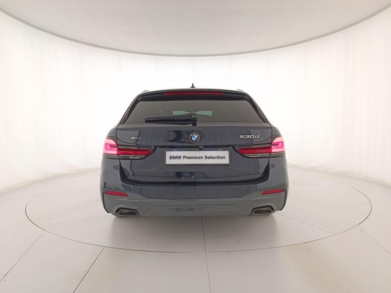 BMW Serie 5 530d Touring mhev 48V xdrive Msport auto