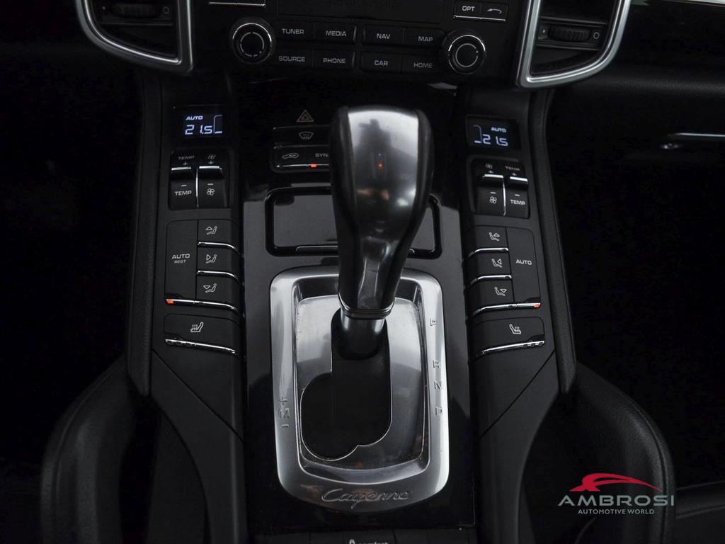 Porsche Cayenne 3.0 tiptronic