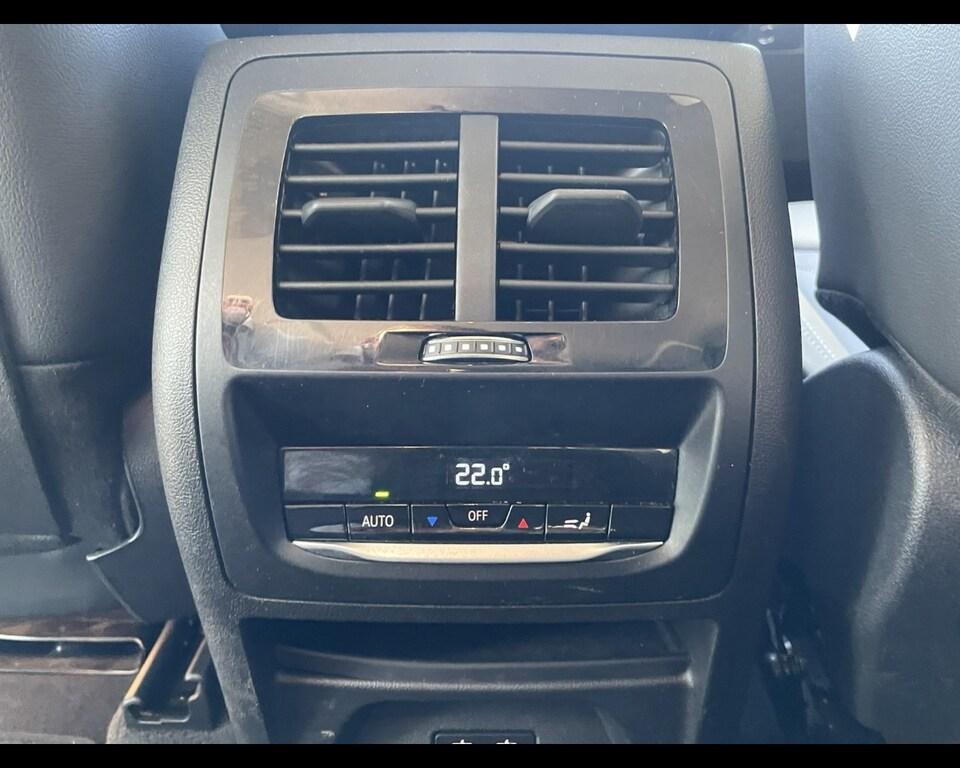 BMW X3 xdrive20d mhev 48V auto