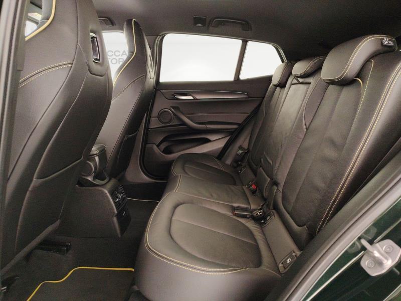 BMW X2 sdrive18d Goldplay Edition