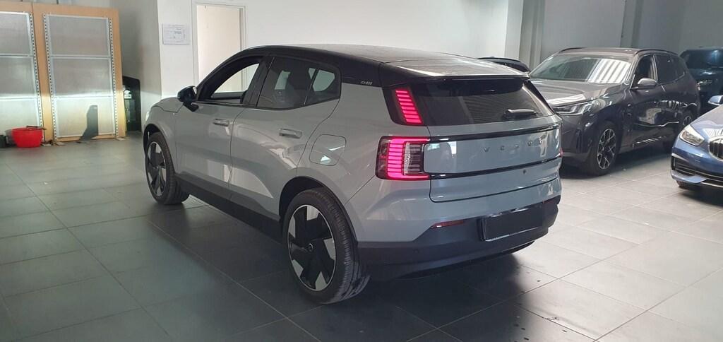 Volvo EX30 Single Motor Extended Range Ultra rwd