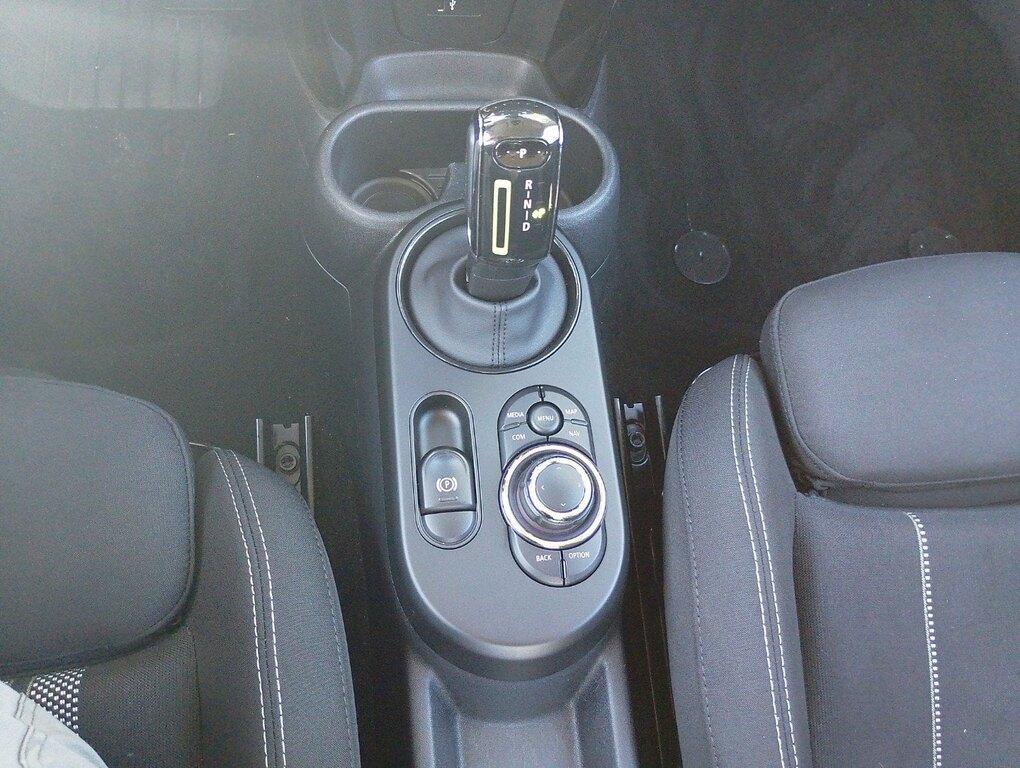 Mini Cooper SE 3p Classic auto