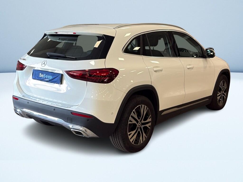 Mercedes GLA 180 d Progressive Advanced auto