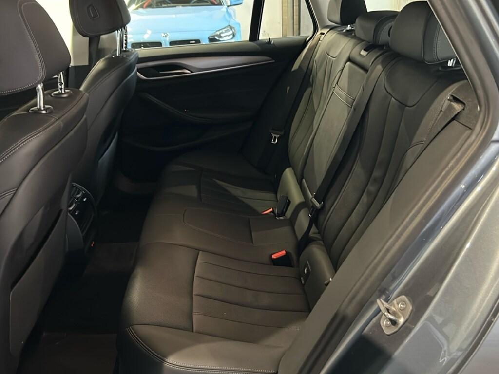 BMW Serie 5 520d Touring mhev 48V Business auto