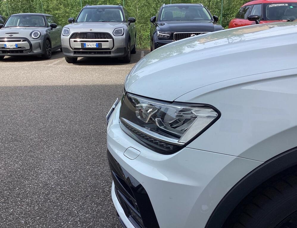 Volkswagen Tiguan 2.0 tsi Advanced R-Line Exterior Pack 4motion 190cv dsg