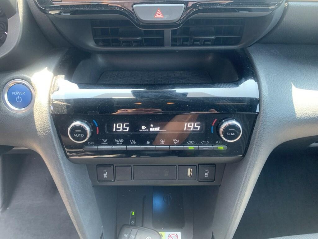 Toyota Yaris Cross 1.5h Adventure awd-i 116cv e-cvt