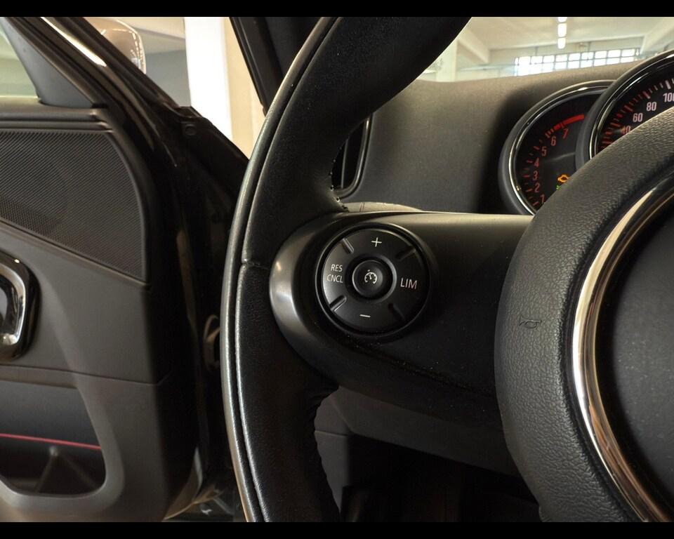 Mini Cooper Countryman 1.5 TwinPower Turbo Cooper Hype Steptronic
