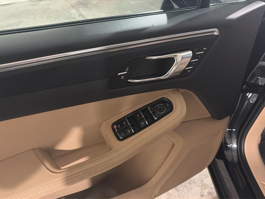 Porsche Macan 2.0 265cv pdk