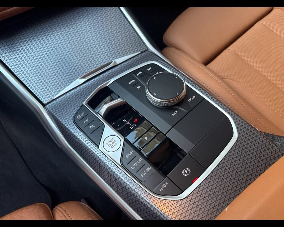 BMW Serie 3 M M340d Touring mhev 48V xdrive auto