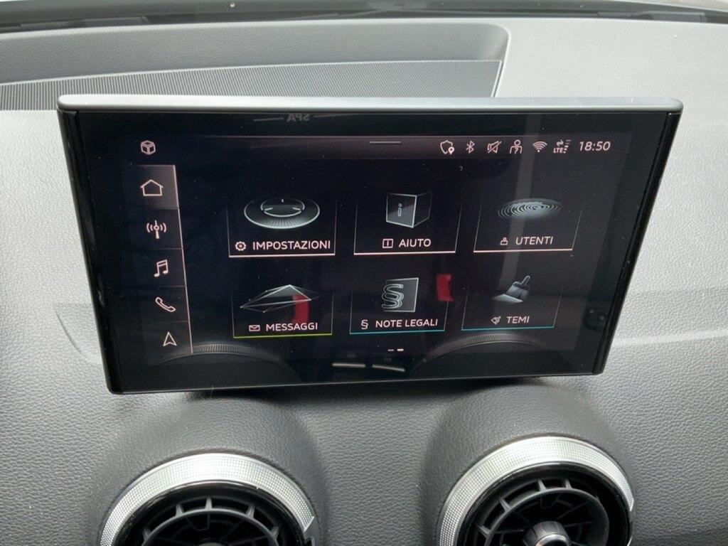 Audi Q2 35 2.0 tdi Identity Black quattro s-tronic