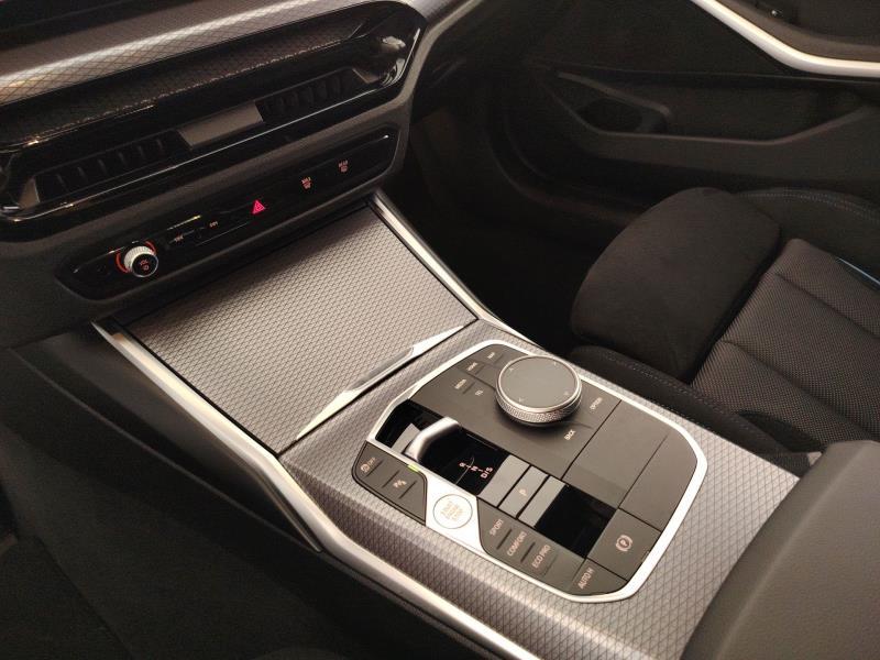 BMW Serie 3 320d Touring mhev 48V xdrive auto