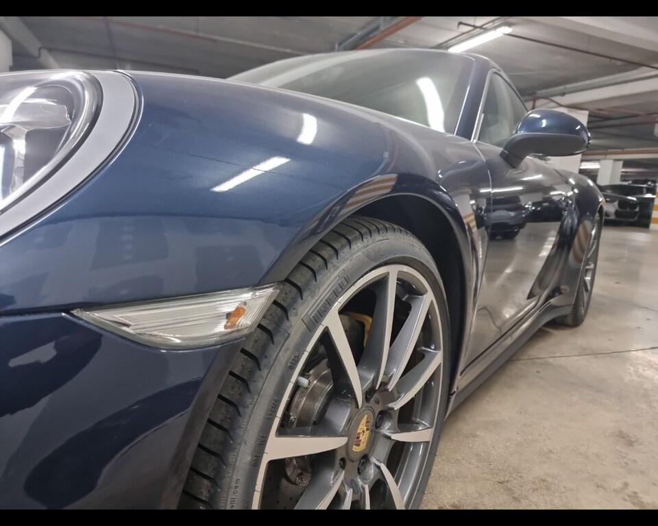 Porsche 911 Coupe 3.8 Carrera 4S