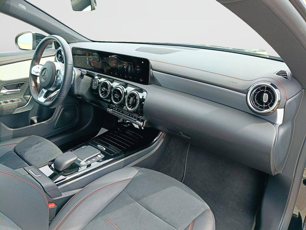 Mercedes CLA Shooting Brake 200 d Premium auto