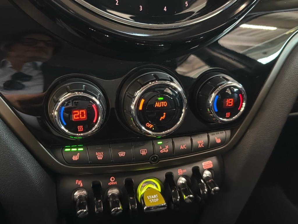 Mini Cooper SE Countryman Mini Countryman 1.5 Cooper SE Business all4 auto