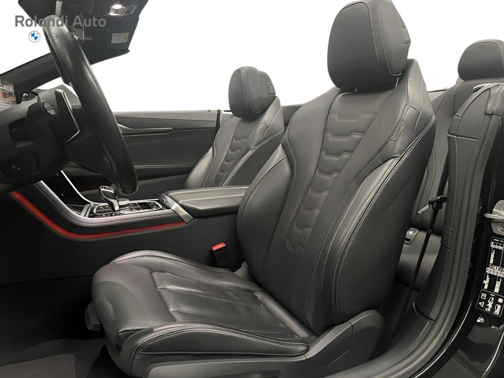 BMW Serie 8 840d Cabrio mhev 48V xdrive auto