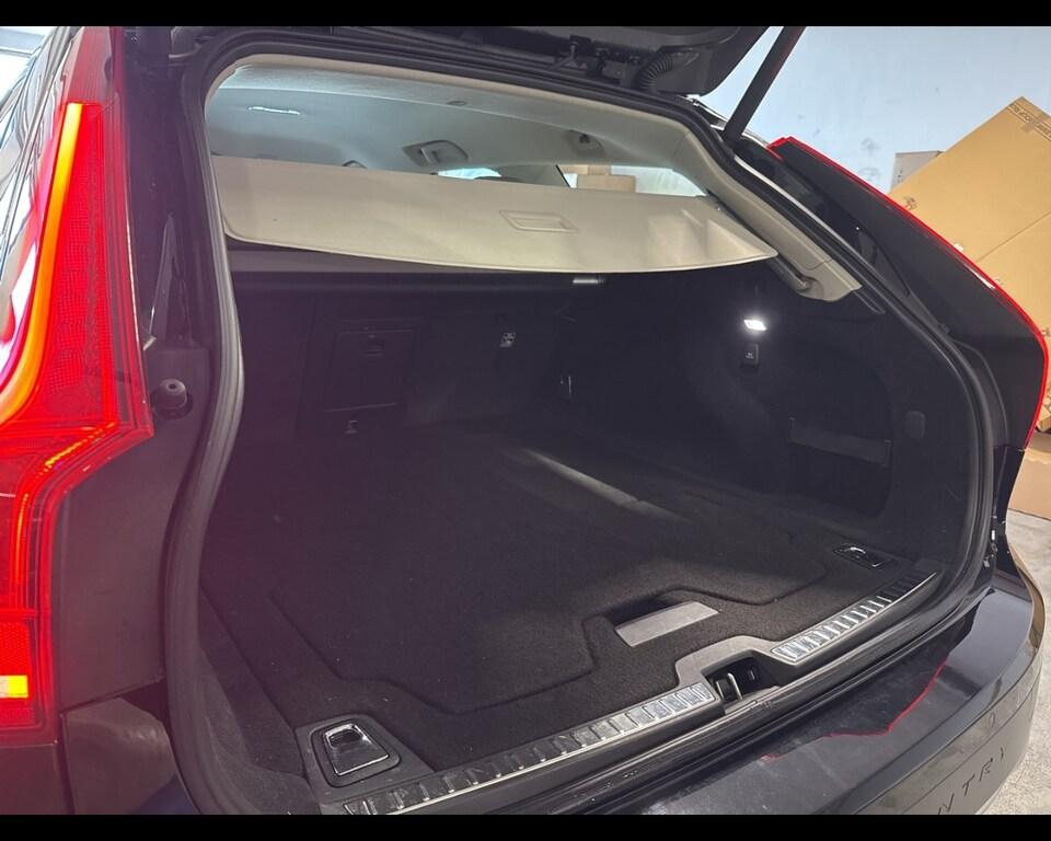 Volvo V90 Cross Country 2.0 D4 Pro awd geartronic my20