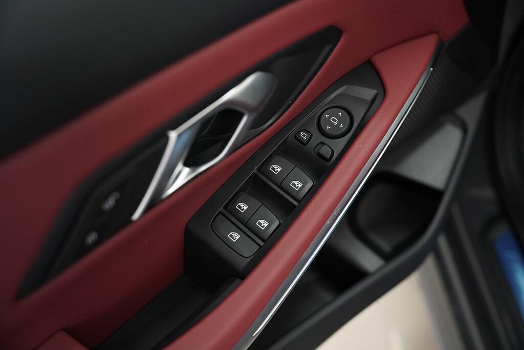 BMW Serie 3 320d mhev 48V xdrive auto