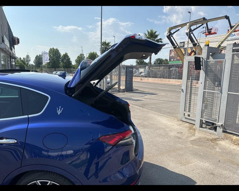 Maserati Levante 2.0 mhev GT 330cv auto