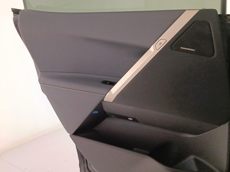 BMW iX xdrive50 pacchetto sportivo