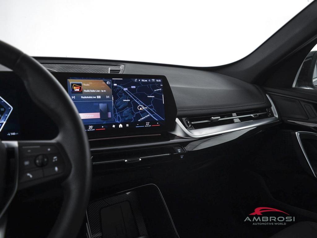 BMW iX1 edrive 20 X-Line