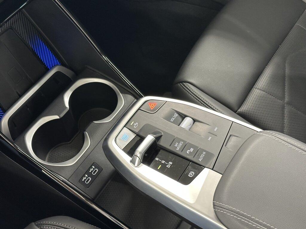 BMW iX1 edrive 20 X-Line