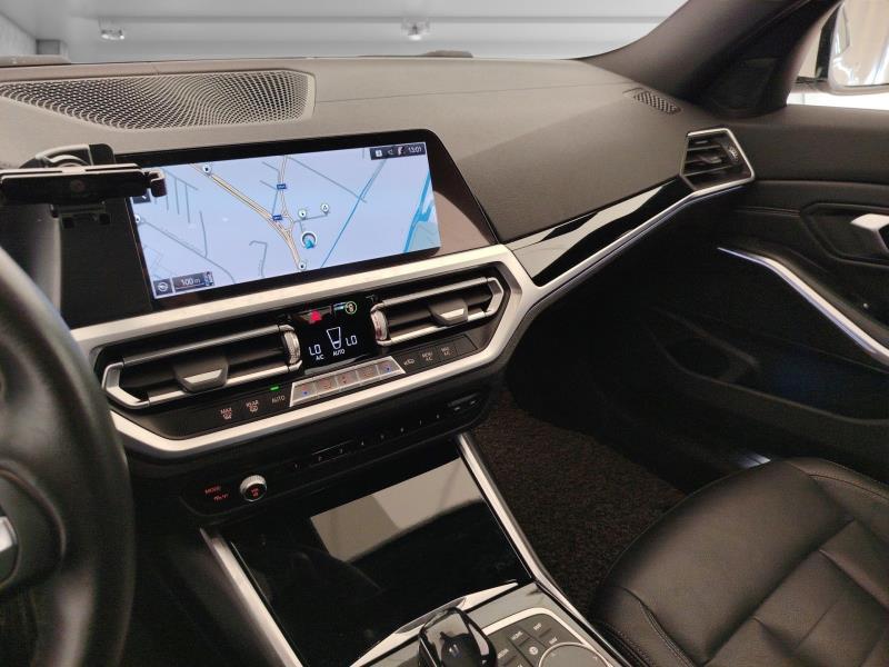 BMW Serie 3 330e Luxury auto