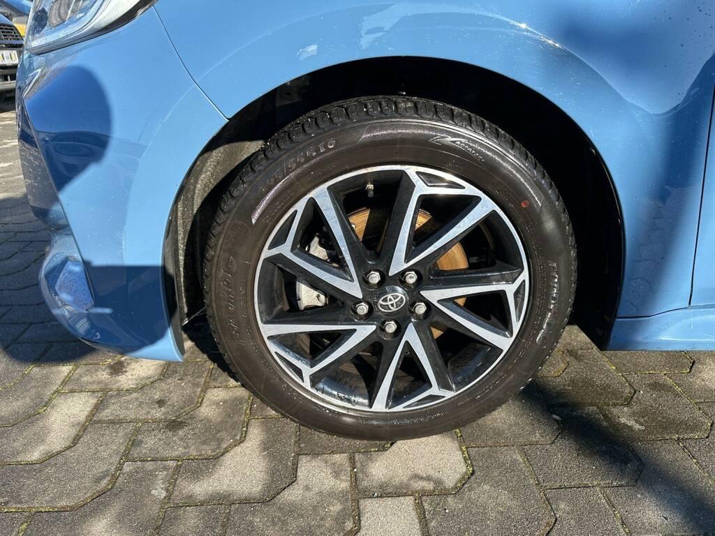 Toyota Yaris 1.5 hybrid Trend