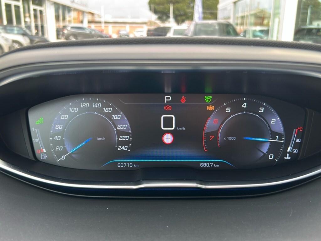 Peugeot 3008 1.2 puretech t. Allure s&s 130cv eat8