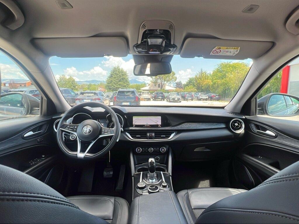 Alfa Romeo Stelvio 2.2 t B-Tech Q4 210cv auto