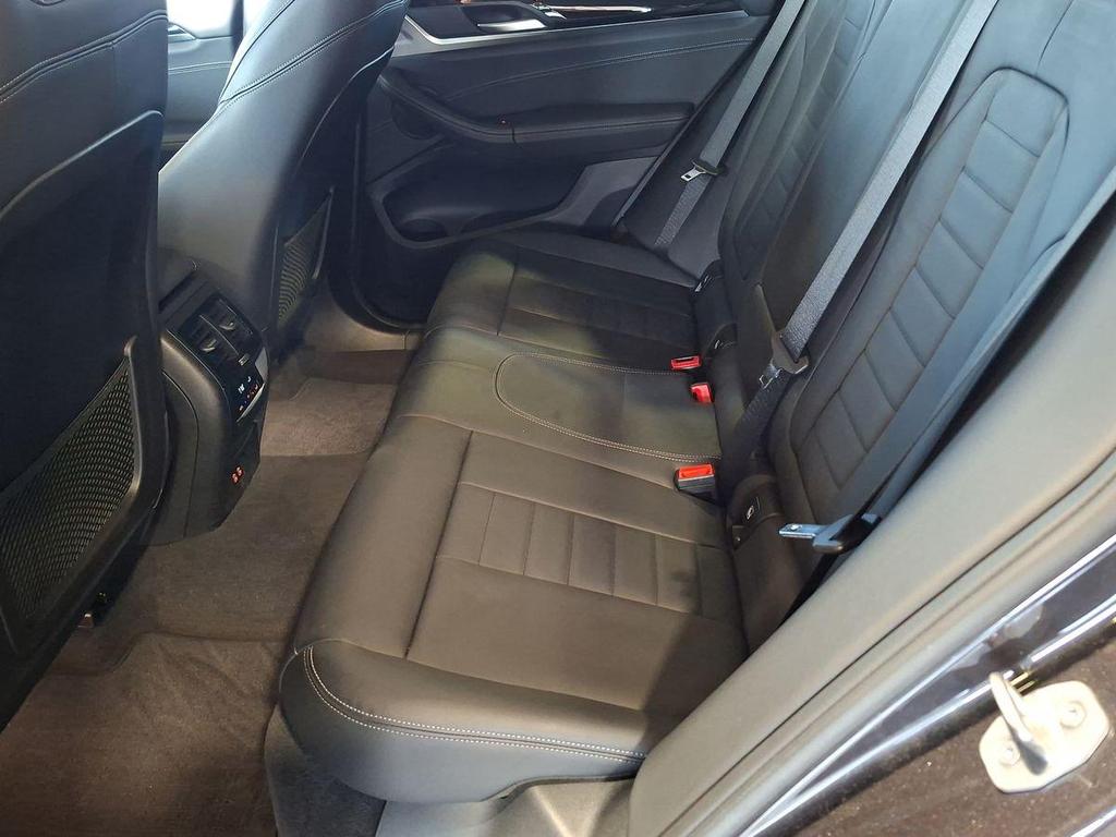 BMW X3 xdrive20d mhev 48V auto