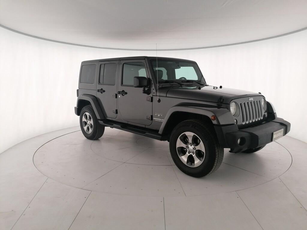 Jeep Wrangler Unlimited 2.8 crd Sahara auto E6