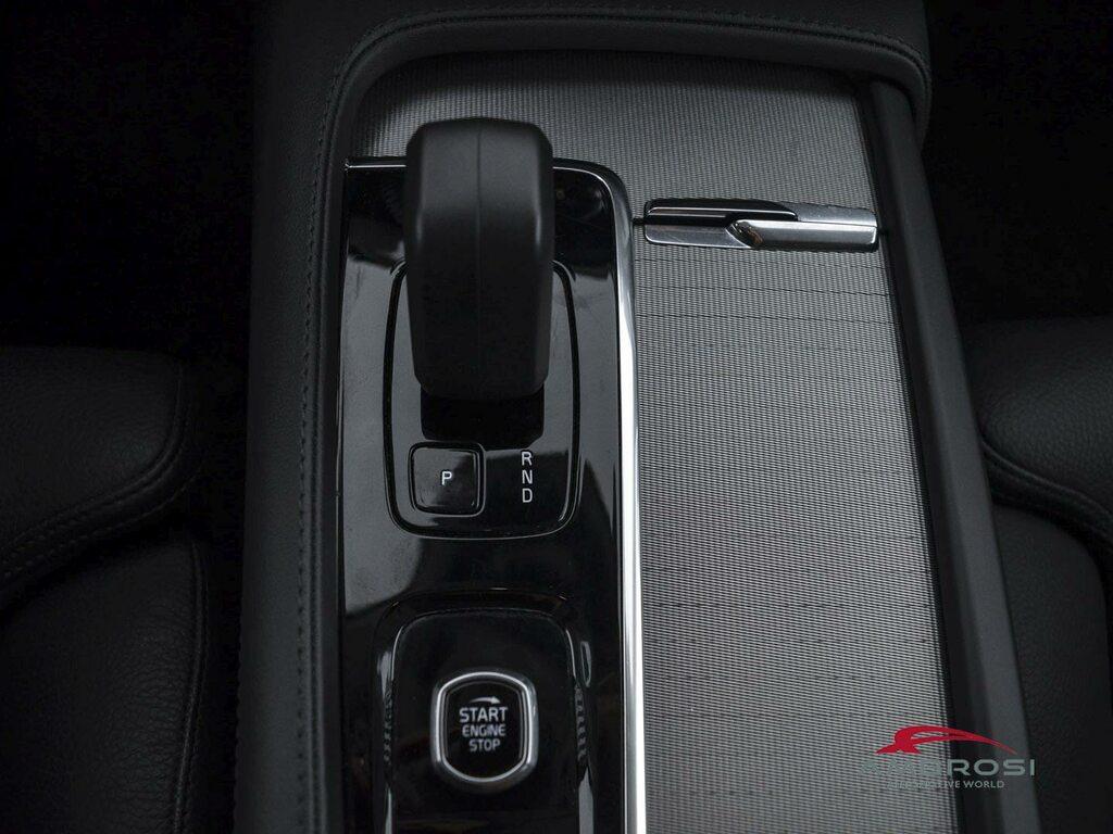Volvo XC90 2.0 b5 Core awd 7p.ti auto