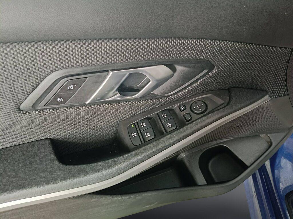 BMW Serie 3 316d mhev 48V auto