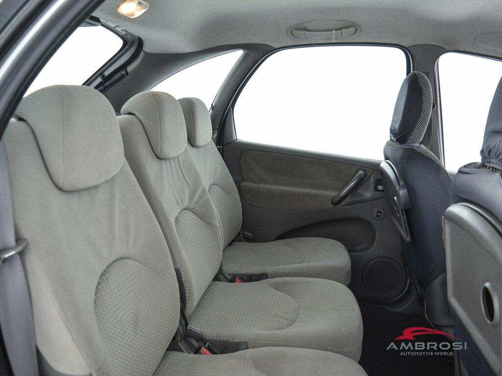 Citroen Xsara Picasso 2.0 hdi Elegance