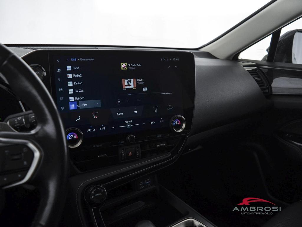 Lexus NX 2.5 hybrid Luxury 4wd e-cvt