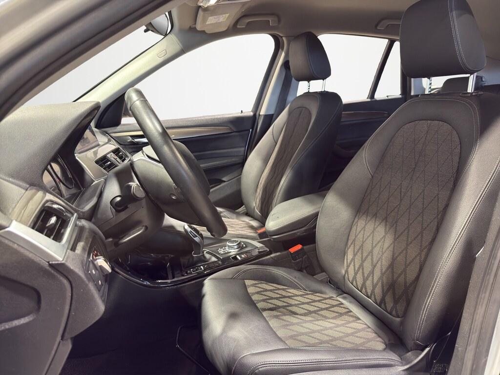BMW X1 sdrive18d xLine auto my18