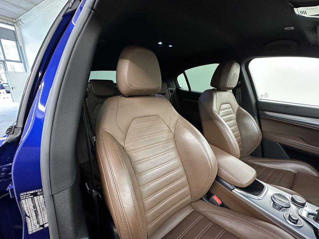 Alfa Romeo Stelvio 2.2 t Veloce Q4 210cv auto