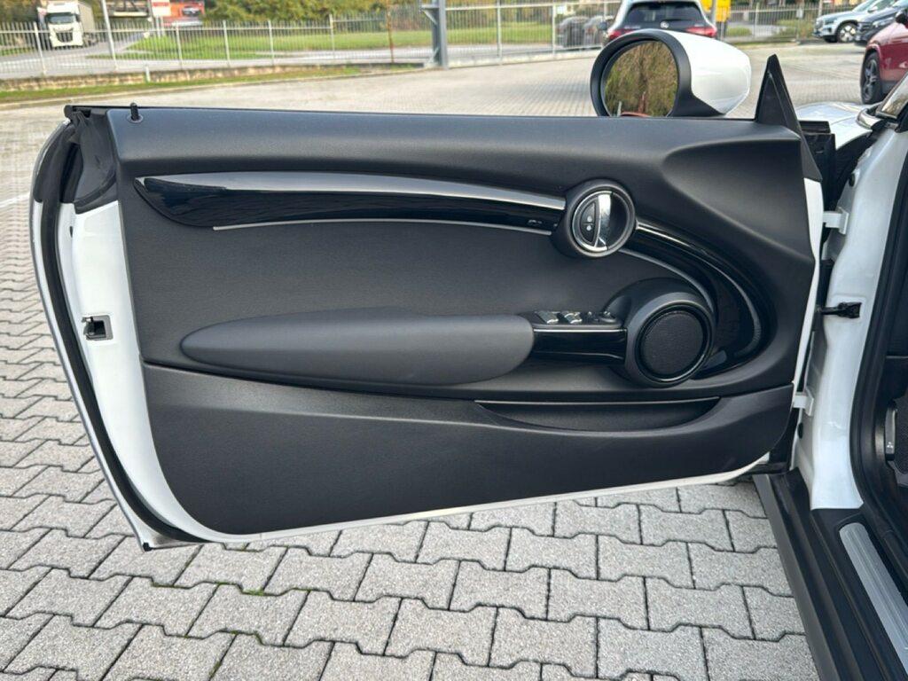 Mini Cooper Cabrio 1.5 Cooper