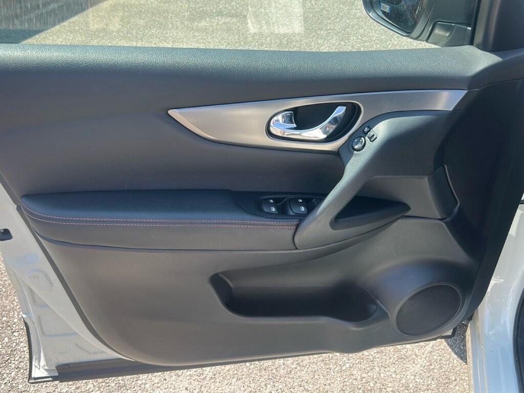 Nissan Qashqai 1.3 dig-t Tekna 140cv