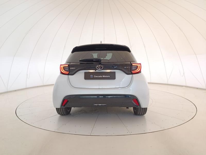 Toyota Yaris 1.5h 130 Lounge