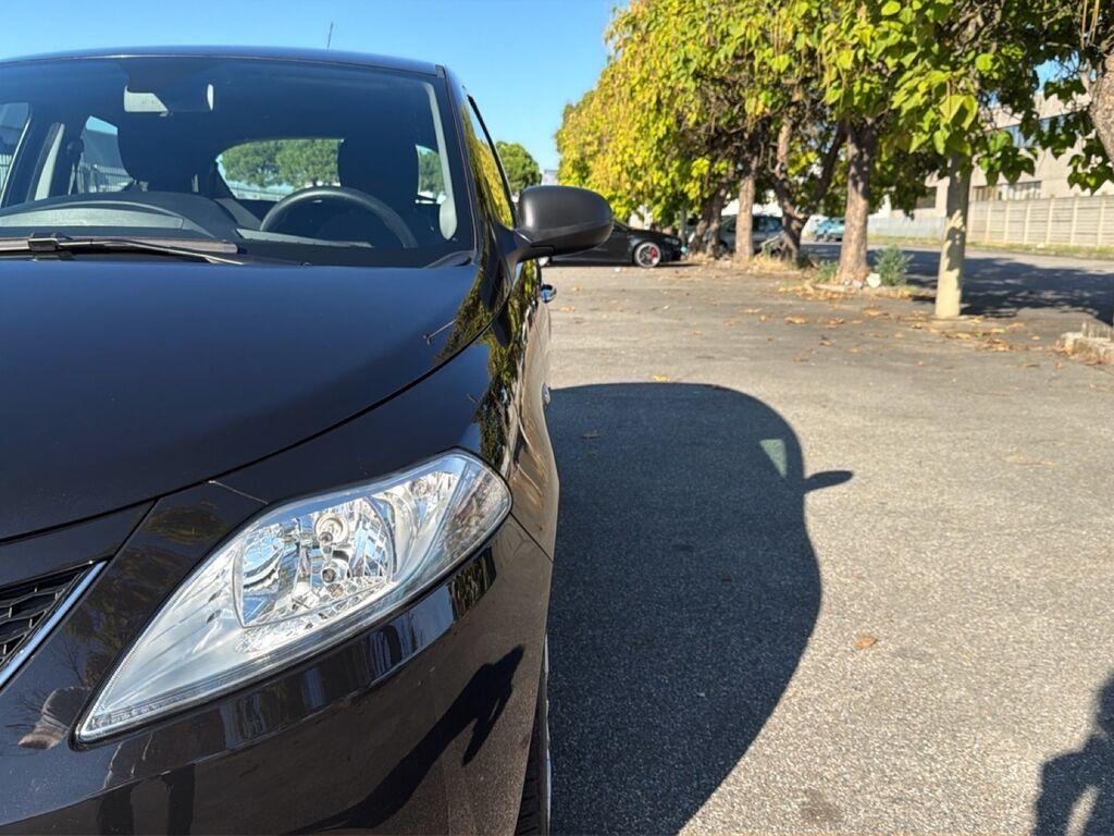 Lancia Ypsilon 1.2 Platinum 69cv