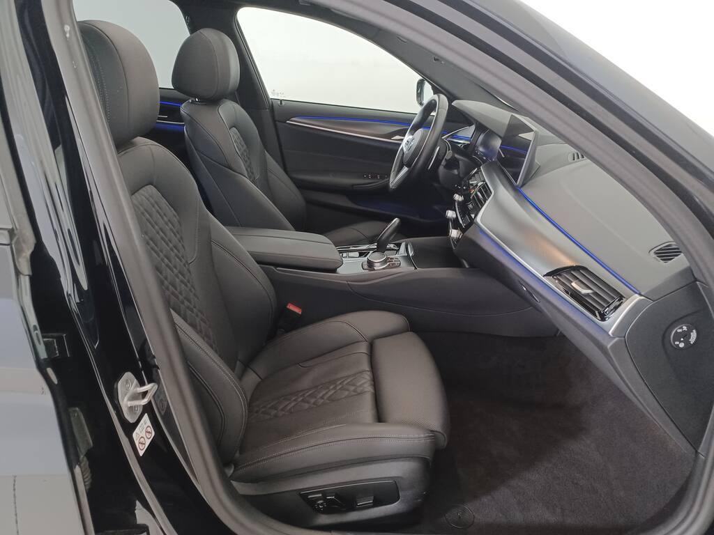 BMW Serie 5 520d Touring mhev 48V xdrive Msport auto