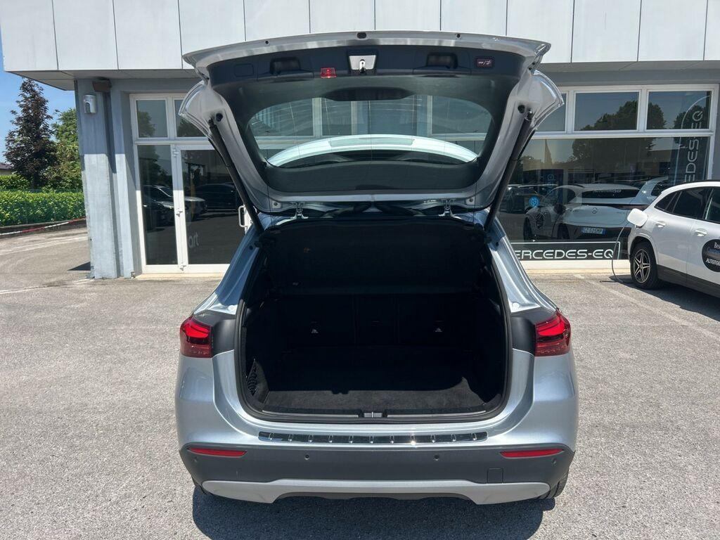 Mercedes GLA 180 d Advanced auto