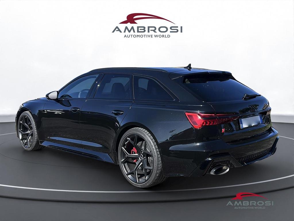 Audi RS6 Avant 4.0 mhev performance quattro tiptronic