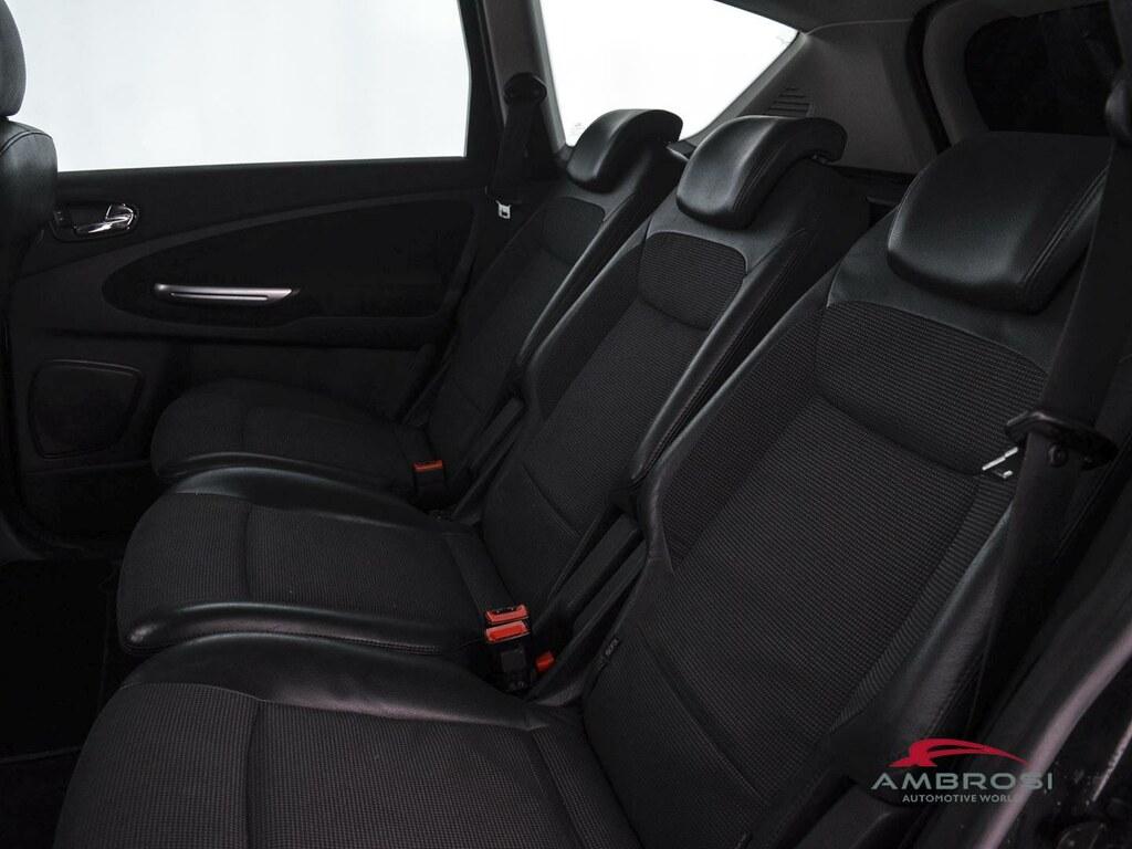 Ford S-Max 2.0 tdci Titanium