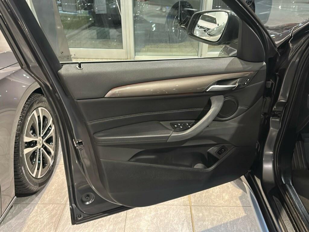 BMW X1 sdrive18d xLine auto my18