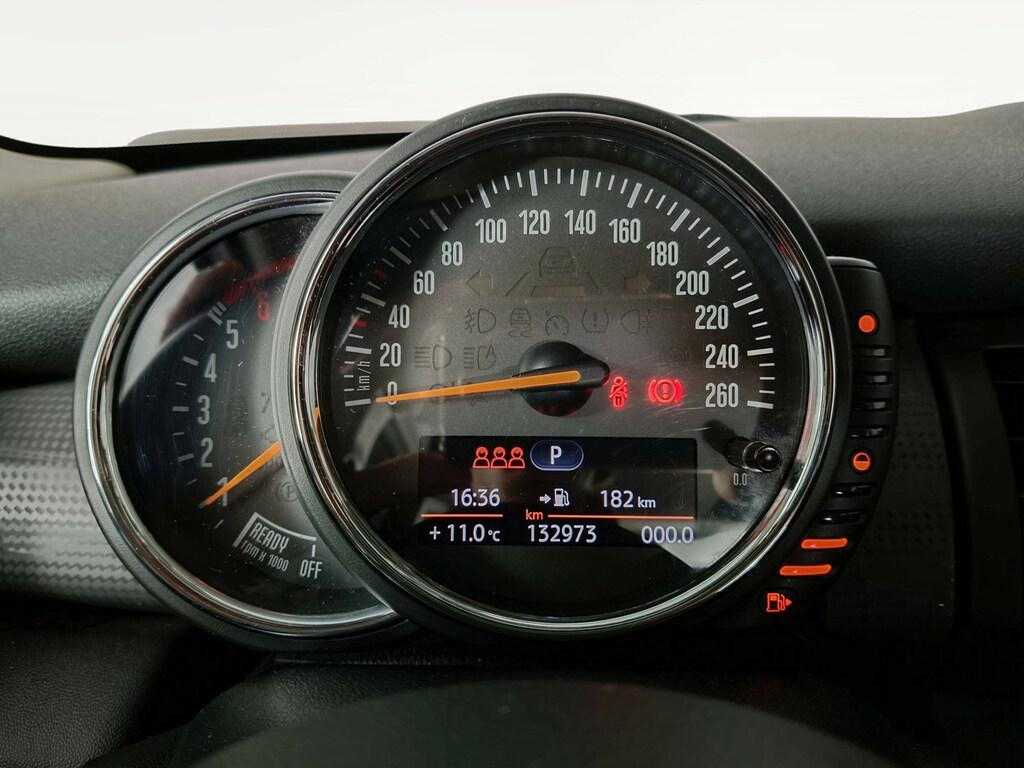 Mini Cooper D 1.5 D Cooper D Business Auto